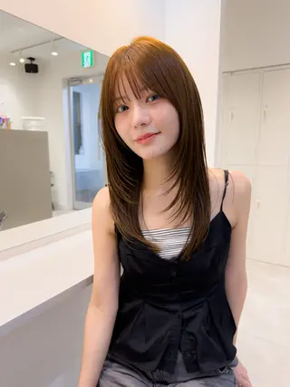 セミロング カラー 艶髪ブリーチ 永井竜也のヘアスタイル