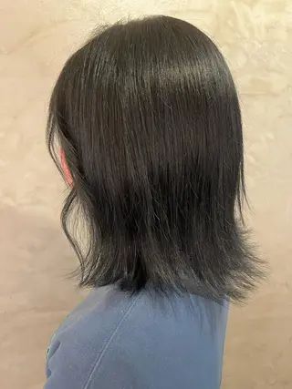 ミディアム カラー FUJINO RYOのヘアスタイル