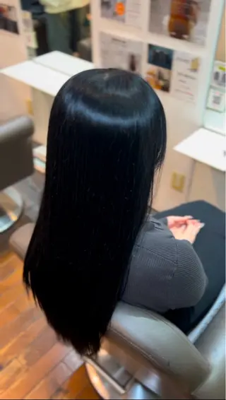 カラー 梅田 ダブルカラー 大畑 蒼空のヘアスタイル