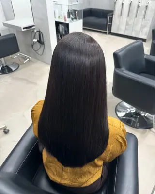 カラー navile 銀座 角田 龍太のヘアスタイル