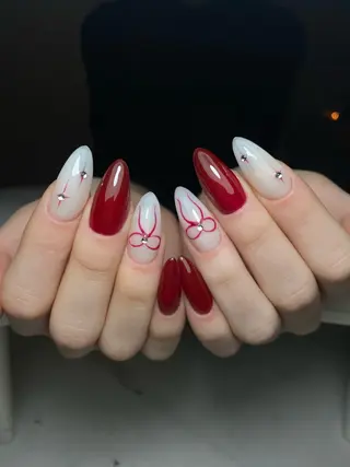 ネイル Isinha Nailsのネイルデザイン