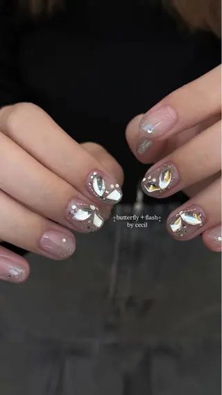 ネイル GRANDE大須 Cecil💜のネイルデザイン