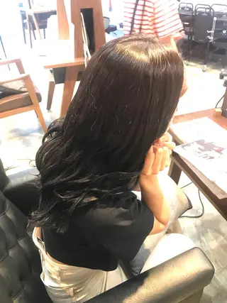 ロング 透明感カラー wacoのヘアスタイル