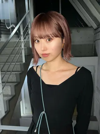 ミディアム カラー 🎀ハイトーン/レイ ヤー/Reina🎀のヘアスタイル