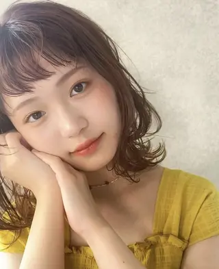 ミディアム 高松 莉璃のヘアスタイル
