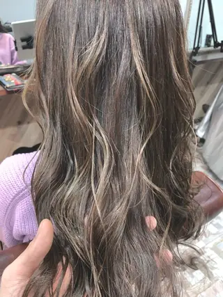 セミロング カラー 神野 洸都のヘアスタイル