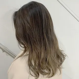 セミロング カラー 【髪質改善美容師】 KAITOのヘアスタイル