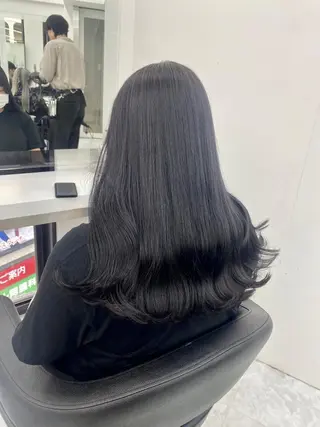 カラー 色落ち綺麗🇰🇷 透明感ブルーブラックのヘアスタイル