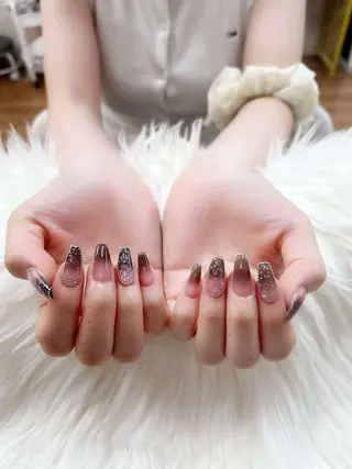 ネイル Hara Nail 【パラジェル使用】のネイルデザイン