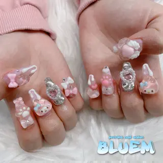 ネイル BLUEM所属・BLUEM さやかのネイルデザイン
