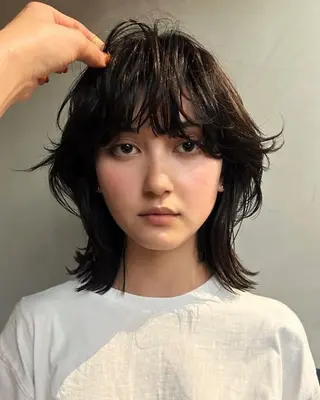 ミディアム カラー RIN／韓国ヘア レイヤーカットのヘアスタイル