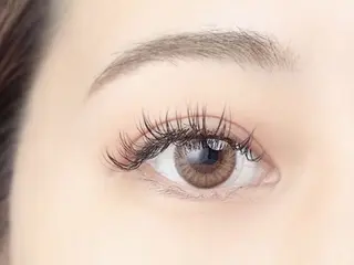 マツエク・マツパ m oeのマツエク・マツパデザイン