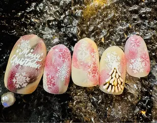 ネイル ネイルサロンエレノア所属・田端 笑理菜のネイルデザイン