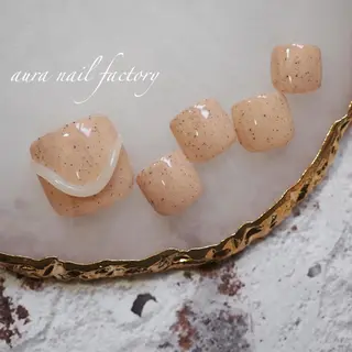 ショート カラー ネイル 赤羽 アウラ ネイルファクトリーのネイルデザイン