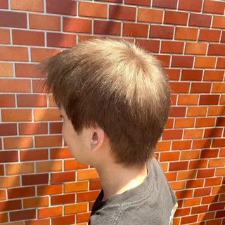 カラー メンズ メンズ特化/パーマ/ ブリーチ/福島 千颯のヘアスタイル