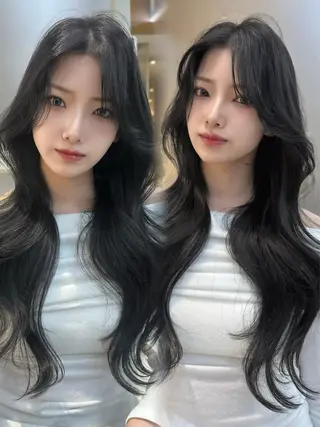 ロング oto🎀×美髪× シースルー前髪🤍のヘアスタイル