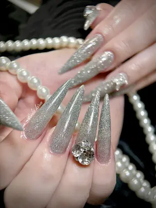 ロング Rola kira nail salon所属・Rola kira 麗のネイルデザイン