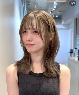 ミディアム カラー 前田 野々葉のヘアスタイル