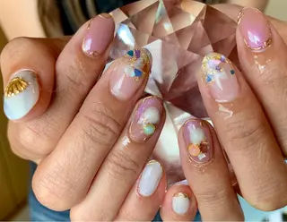 ネイル 蓑原 佳央里のネイルデザイン