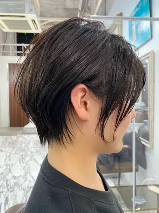 ショート 🩵縮毛矯正  髪質 改善 美髪🩵のヘアスタイル