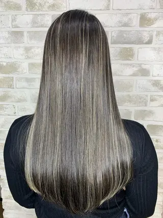 ロング カラー she2.shinjuku所属・顧客様専用予約 新規予約不可のヘアスタイル