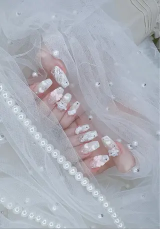 ネイル ハヤシ ミカのネイルデザイン