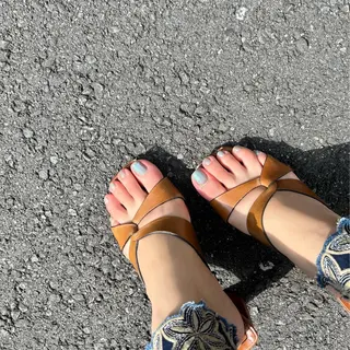 ネイル Mizuliネイル 眉毛メイクのサロンのネイルデザイン