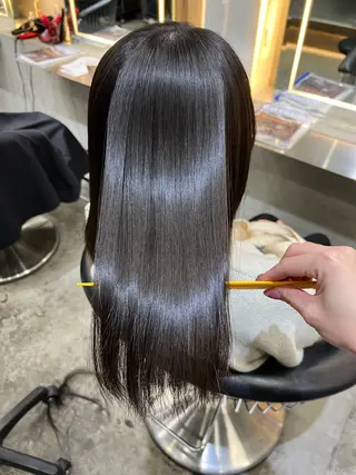 セミロング 髪質改善/ボブ/ ハイトーン❣️yuiのヘアスタイル