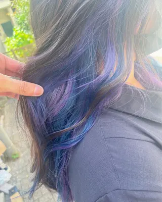 セミロング カラー 原宿サロン代表 デザインカラー伊藤卓のヘアスタイル