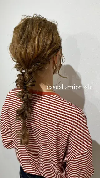 ロング ヘアアレンジ tomida yukiの眉毛・アイブロウイメージ