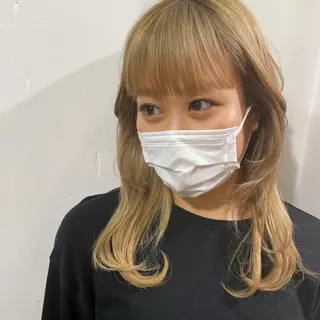 セミロング カラー ブリーチなしで透け感 暖色カラーボブaoiのヘアスタイル