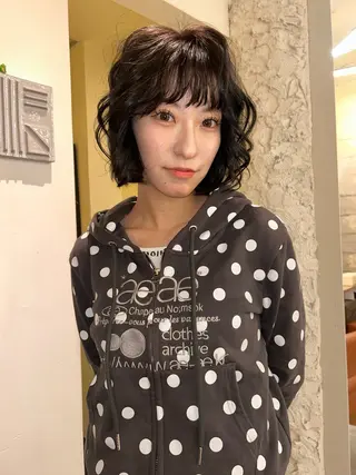 カラー Yaya ヤヤ / HACO+のヘアスタイル