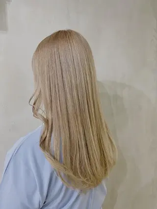 ロング カラー デザインカラーとハイ トーン/HIROKIのヘアスタイル