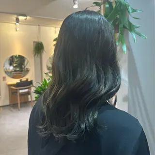 ロング 透明感/ニュアンス /レイヤー/YURAのヘアスタイル