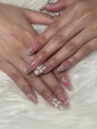 ネイル オーロラ所属・YUI nailのネイルデザイン