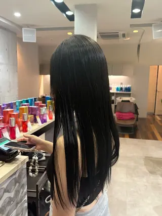 ロング SeiRa☪️ 艶髪 透明感 / ネイルのヘアスタイル