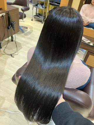 ミディアム カラー 🍀髪質改善、カラー TAICHI🍀のヘアスタイル