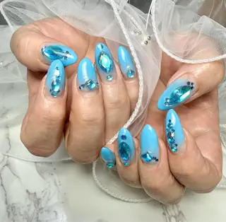 ネイル M.N_ nailのネイルデザイン