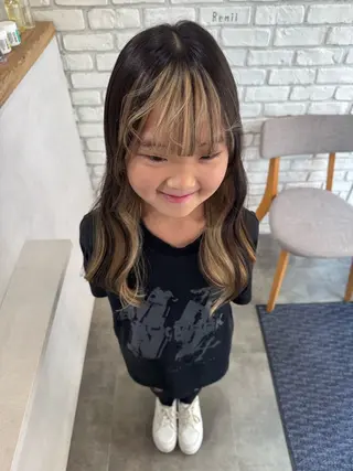 ロング カラー キッズ 阿部 ことみのヘアスタイル