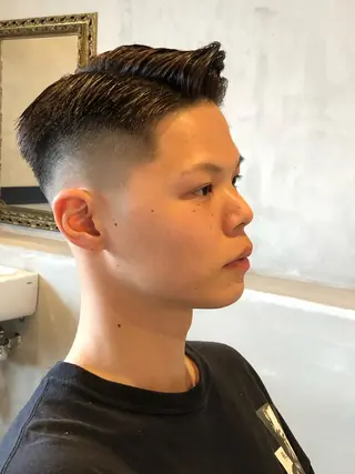 ショート メンズ BARBER SHOP FOURSEASON所属・OHNISH RYUSEIのヘアスタイル