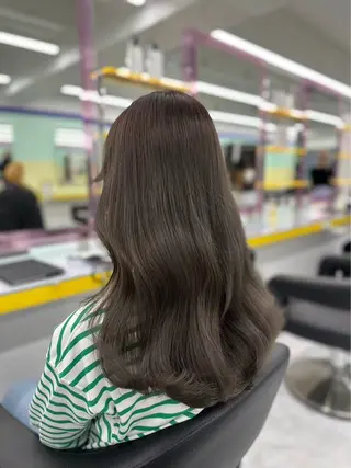 カラー ブリーチなし🫧韓国 🫧HANA🫧のヘアスタイル