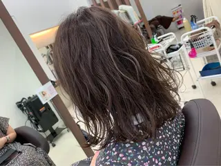 セミロング 佐藤 貴太のヘアスタイル