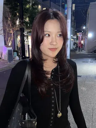 ミディアム カラー スッと馴染むhair /ヨシダトモキのヘアスタイル