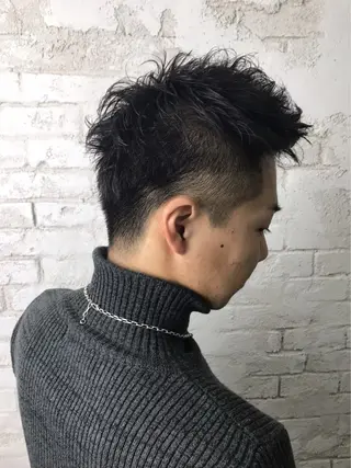 メンズ ハイトーンケアカラー コト👱🏻‍♀️のヘアスタイル