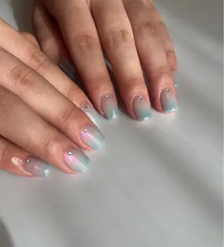 ネイル Nailsalon Olu所属・ネイリスト Nanaのネイルデザイン