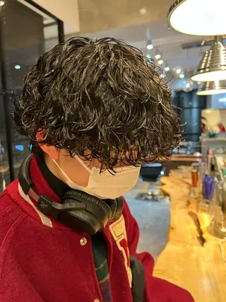 ショート パーマ メンズ 波巻きスパイラルパー マ/シャドウパーマ駿のヘアスタイル