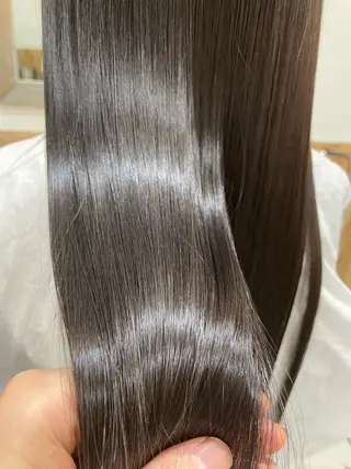 ロング Wカラーレイヤーカ ット⚡️CHIAKIのヘアスタイル