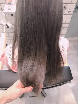 ロング カラー ヤマナカ エリカのヘアスタイル