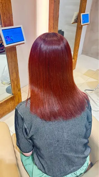 カラー 茂木 心春のヘアスタイル
