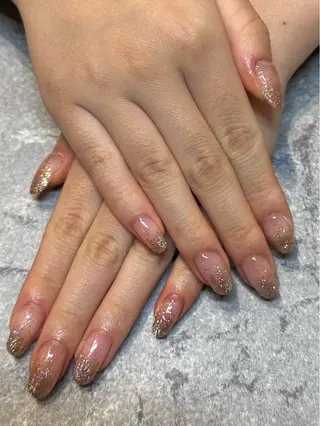 ネイル Belle Pétille所属・S. AKARIのネイルデザイン